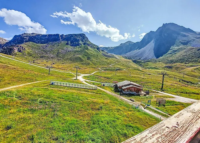 Les Tommeuses - Val Claret-28 By Interhome *